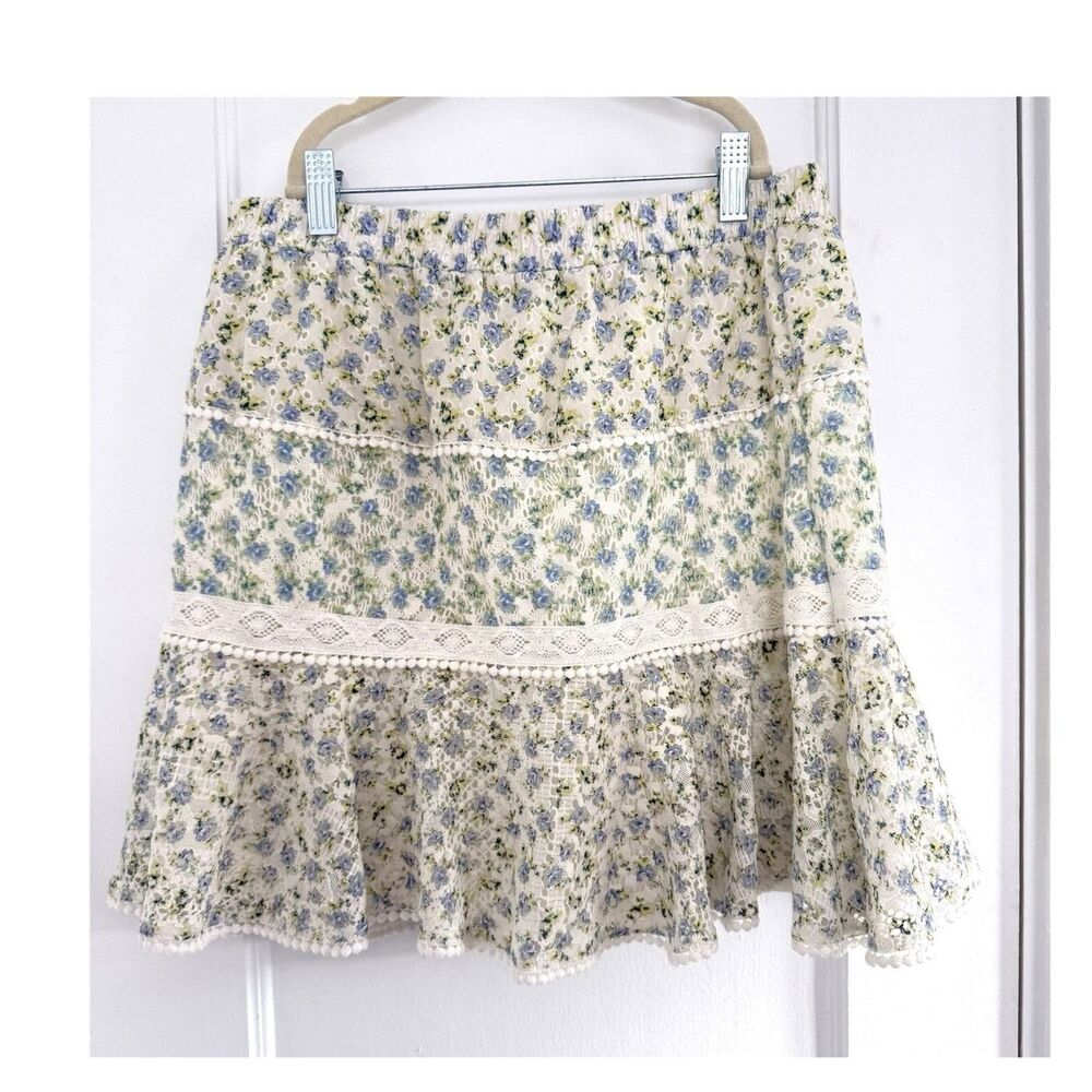 House of Harlow 1960 Dainty Floral Lace Tiered Skirt SzM Boho Hippie Cottagecore